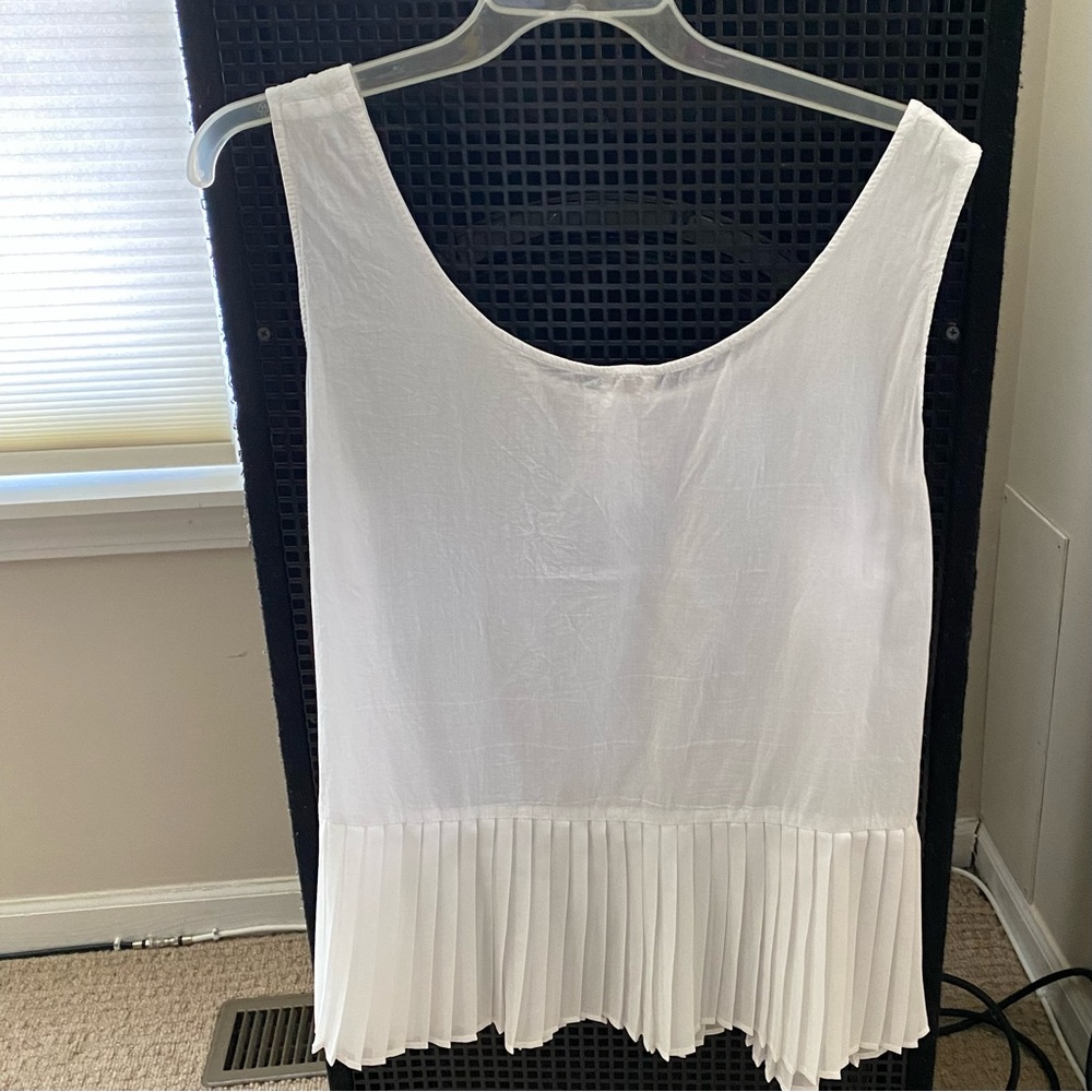 Chicos 3 Lightweight pleated tank semi sheer crew neck Tunic XL /16 100% COTTON
